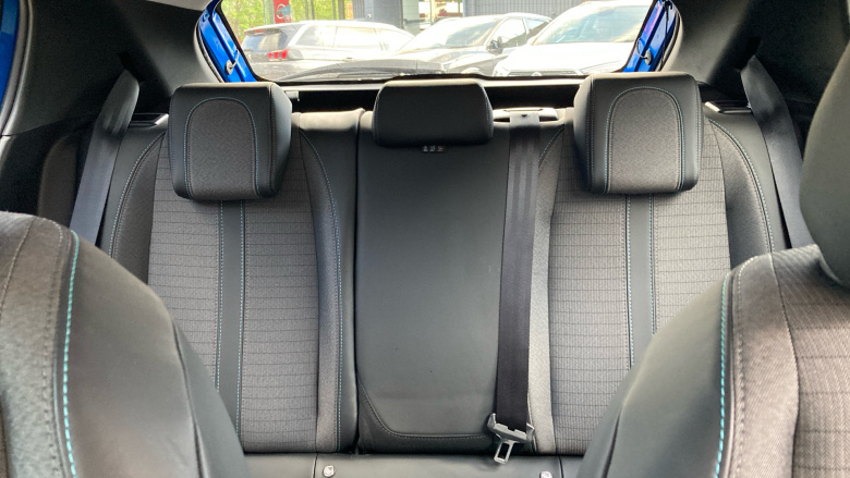 Peugeot 208 1.2 PureTech 100 Allure 5dr Petrol Hatchback